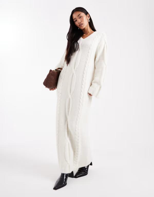 フォース&レックレス レディース トップス ワンピース Vネック ウール セーター ニット マキシ 4th & Reckless wool feel cable knit v-neck maxi sweater dress in cream CREAM クリーム