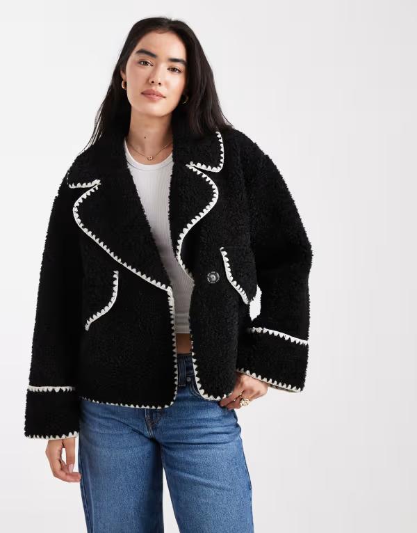 目的語 レディース アウター 厚地の外套 対照 上衣 Object borg teddy aviator jacket with contrast stitch Black Detail 黒いこと