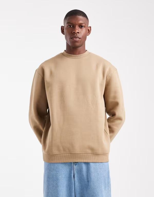 エイソス メンズ アウター パーカー・スウェット リラックスフィット スウェット シャツ ASOS DESIGN essential relaxed fit sweatshirt in light Sepia tint ブラウン