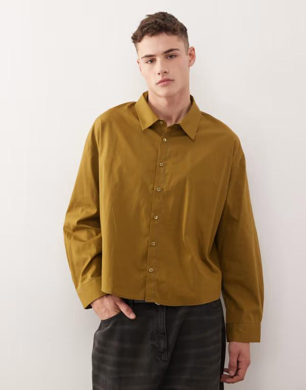 リクレイム ヴィンテージ メンズ トップス シャツ コントラスト クロップド Reclaimed Vintage boxy cropped shirt with contrast stitching and green グリーン