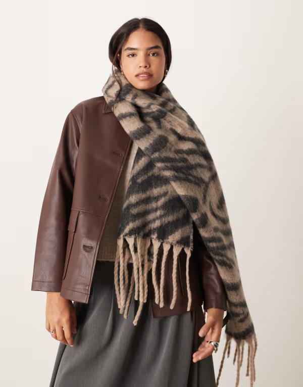 楽天市場】アディダス ADIDASIVY PARK FAUX FUR SCARFアイビーパーク