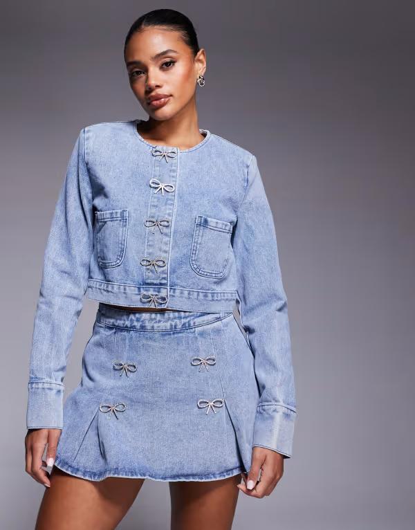 リバーアイランド レディース アウター ジャケット・ブルゾン デニム ジャケット River Island embellished bow denim jacket in light wash blue - part of a set DENIM - MEDIUM デニム