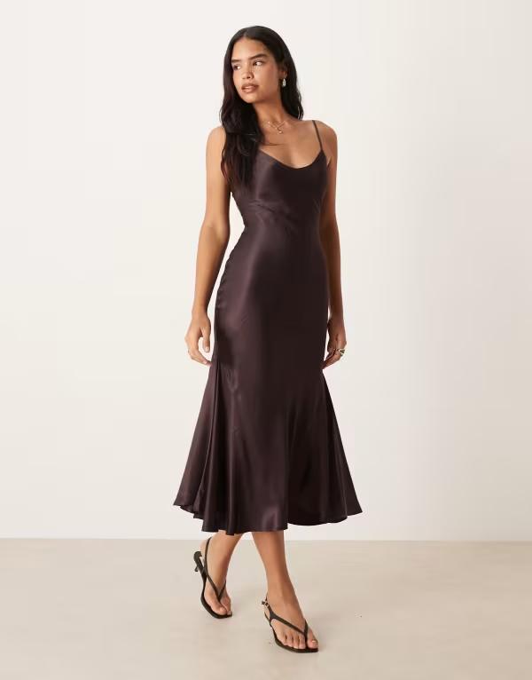 エイソス レディース トップス 衣装 V素っ首 midi衣装 midi 繻子 ASOS DESIGN v neck cami satin slip MIDI dress インチ chocolate Chocolate 黒茶