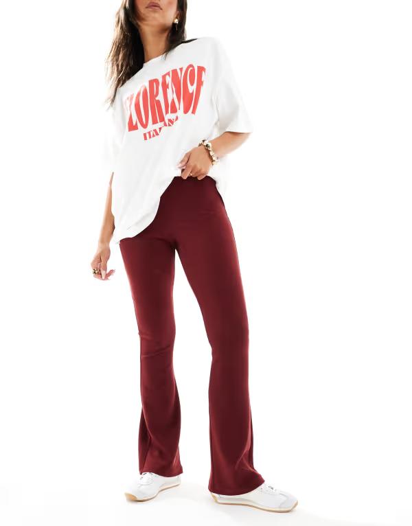 エイソス レディース ボトムス カジュアルパンツ リブ パンツ ASOS DESIGN heavyweight ribbed flare pants Burgundy バーガンディ