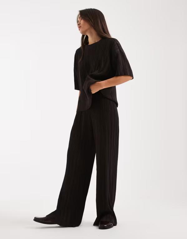 オンリー レディース ボトムス 心地好いズボン下 ワイドレッグ ズボン下 ONLY plisse wide leg pants インチ chocolate brown - part of a set BROWN 赤銅色
