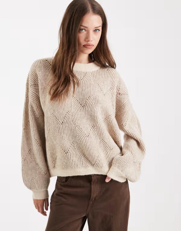 ピーシーズ レディース アウター ニット・セーター セーター コントラスト ニット Pieces textured detailing knit sweater in contrast beige and cream Whitecap gray グレー