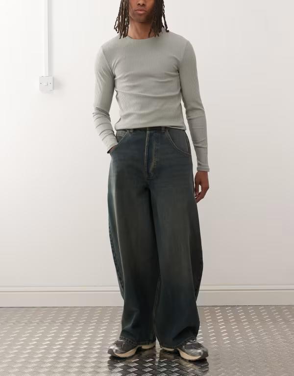 コルージョン メンズ ボトムス デニムパンツ ローライズ ジーンズ COLLUSION X006 XL balloon low rise jeans in grunge green wash Grunge Green グリーン｜ReVida 店 15,961円