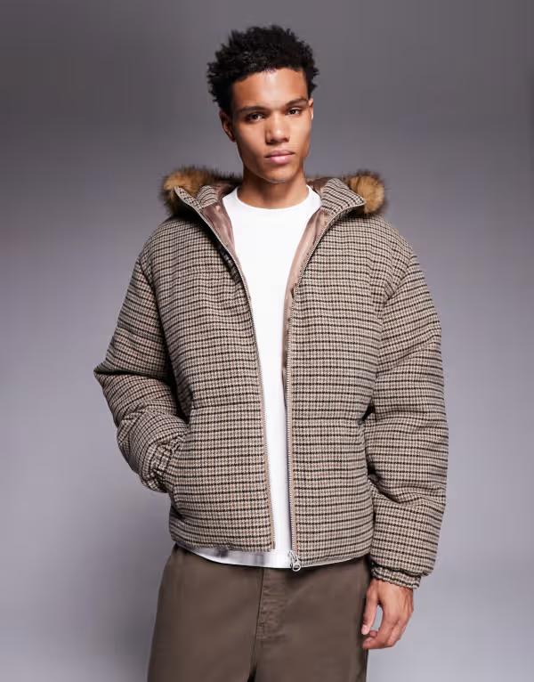 エイソス メンズ アウター コート ジャケット ASOS DESIGN puffer jacket in heritage plaid with faux fur BROWN ブラウン