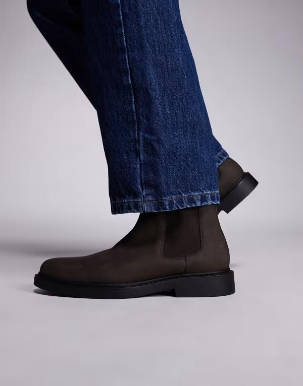 エイソス メンズ シューズ ブーツ・レインブーツ チェルシーブーツ スエード チェルシー ブーツ ASOS DESIGN chelsea boot suedette BROWN ブラウン