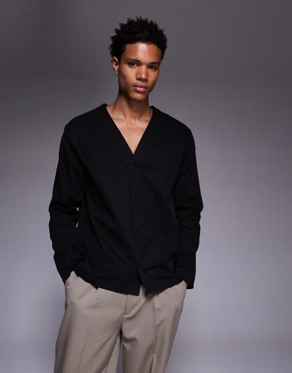 エイソス メンズ トップス シャツ Vネック ASOS DESIGN relaxed v-neck slinky shirt Black ブラック