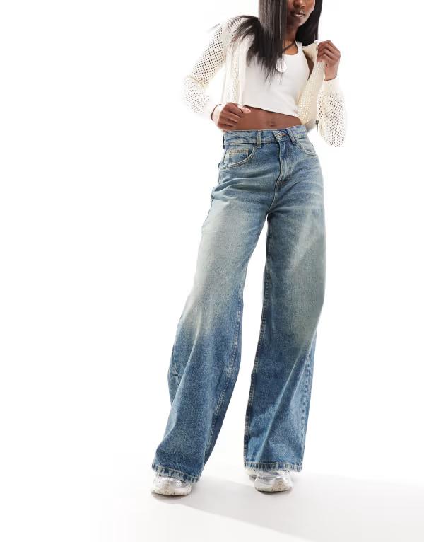 コルージョン レディース ボトムス デニムパンツ ワイドレッグ ジーンズ COLLUSION x013 mid rise wide leg jeans in midwash BLUE ブルー｜ReVida 店