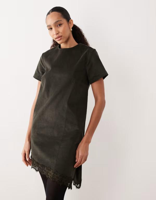 エイソス レディース トップス ワンピース コーデュロイ アシンメトリー ミディワンピース ミディ Tシャツ レース ASOS DESIGN corduroy t-shirt midi dress with asymmetric lace hem in olive Navy ネイビー|ReVida 店