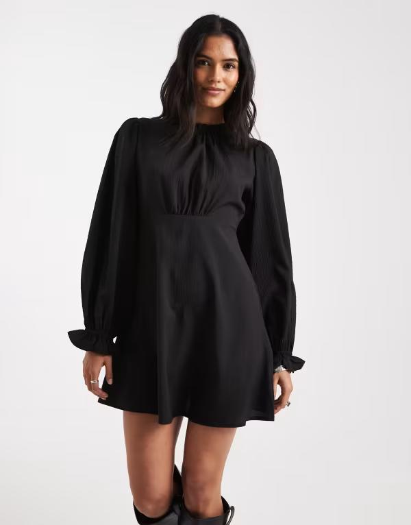 ウェンズデーガール レディース トップス ワンピース ミニワンピース ミニ Wednesday's Girl textured seam detailing mini dress Black ブラック 9,786円