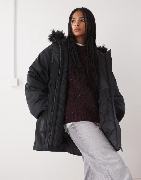 週日 レディース アウター 厚地の外套 パーカー Weekday oversized parka coat with detachable faux fur detail Black 黒いこと