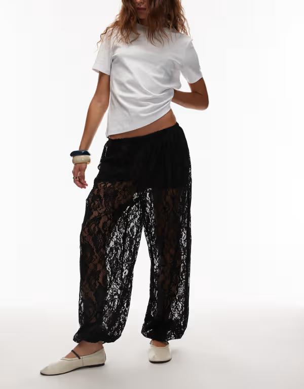 エイソス レディース ボトムス カジュアルパンツ パンツ レース ASOS DESIGN lace balloon leg pants Black ブラック 9,786円
