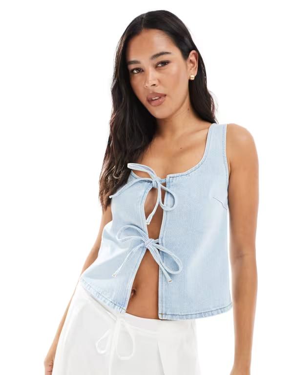 エイソス レディース トップス ティーシャツ ジーンズ ASOS DESIGN tie front denim top with square neck インチ bleach Bleach ジーンズ Tシャツ・カットソー-レディースファッション