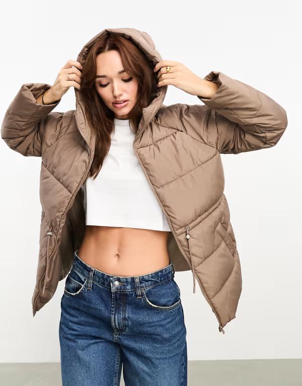 ヴィラ レディース アウター ジャケット・ブルゾン ジャケット Vila puffer jacket with waist detail BROWN ブラウン