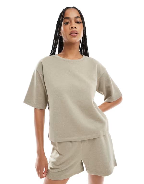 ヴェロモーダ レディース トップス Tシャツ Vero Moda short sleeved sweat top in laurel oak - part of a set Laurel oak 8,070円