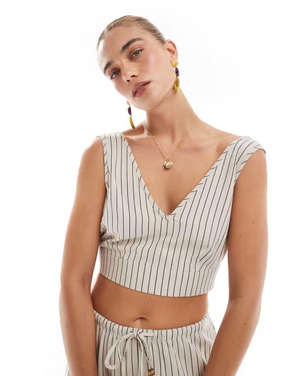 ヴェロモーダ レディース トップス シャツ クロップド リネン Vero Moda linen touch cropped tie back top in stone stripe - part of a set Stone stripe ストーン