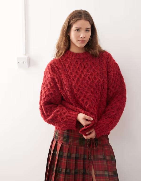 モンキ レディース アウター 編み物・プルオーバー 絨毛 プルオーバー 編み物 Monki wool blend chunky oversized cable knit sweater Red 赤いこと レディースファッション-セーター-トップス