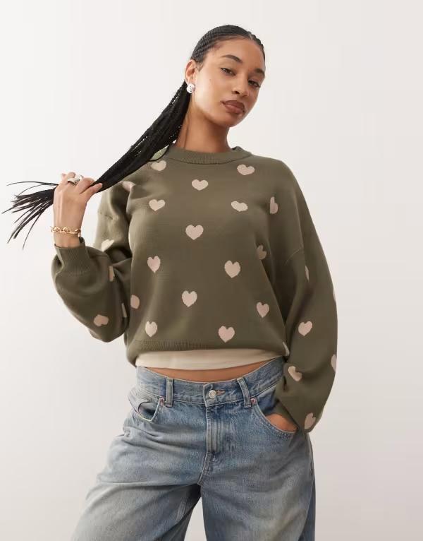 ノイジーメイ レディース アウター カーディガン プリント セーター ニット Noisy May relaxed knit sweater-green heart print Kalamata グリーン