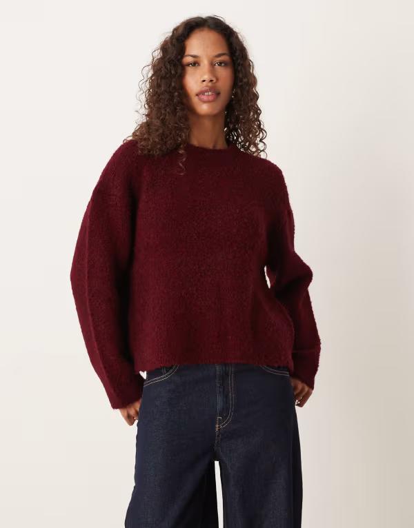エイソス レディース アウター ニット・セーター クルーネック セーター ASOS DESIGN boxy boucle crew neck sweater Burgundy バーガンディ