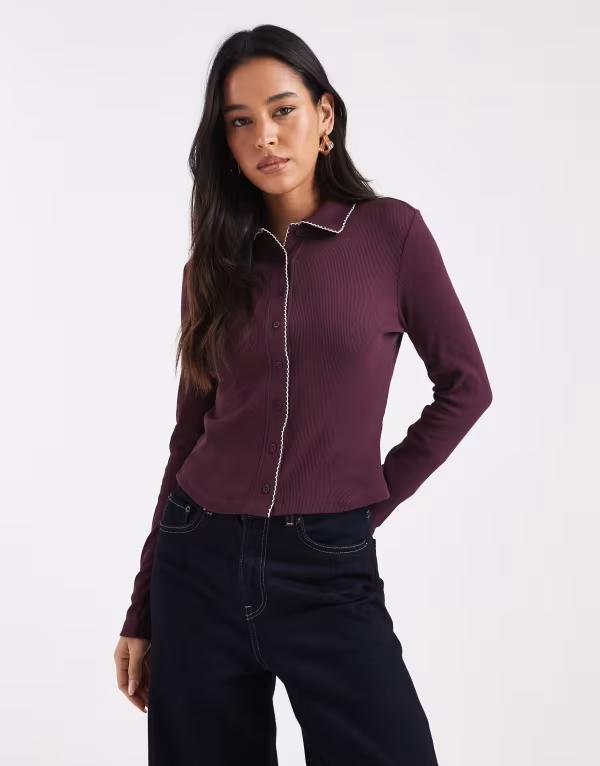 ミスセルフフリッジ レディース アウター カーディガン リブ シャツ Miss Selfridge button up ribbed shirt with blanket stitch detailing in plum Plum プラム