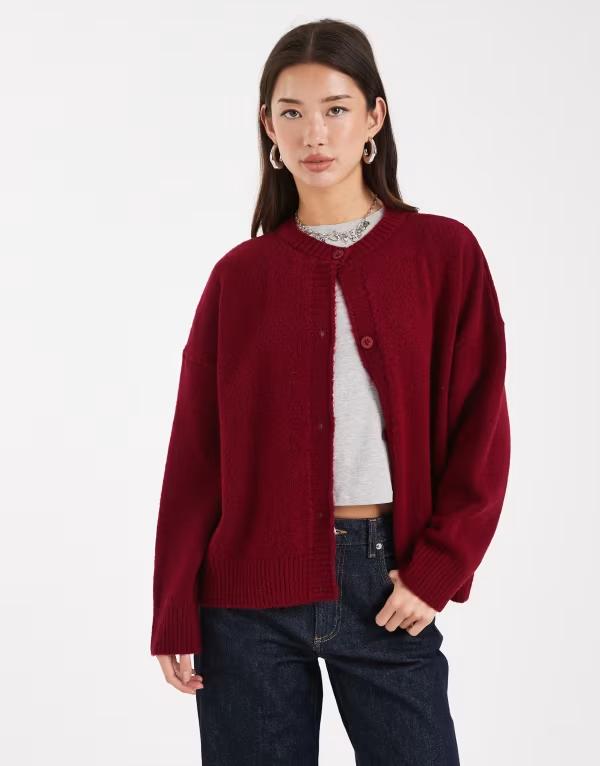 コルージョン レディース アウター 編み物・プルオーバー 労働者の一団のど首 ジレー COLLUSION oversized crew neck cardigan Burgundy バーガンディ トップス-ニット・セーター