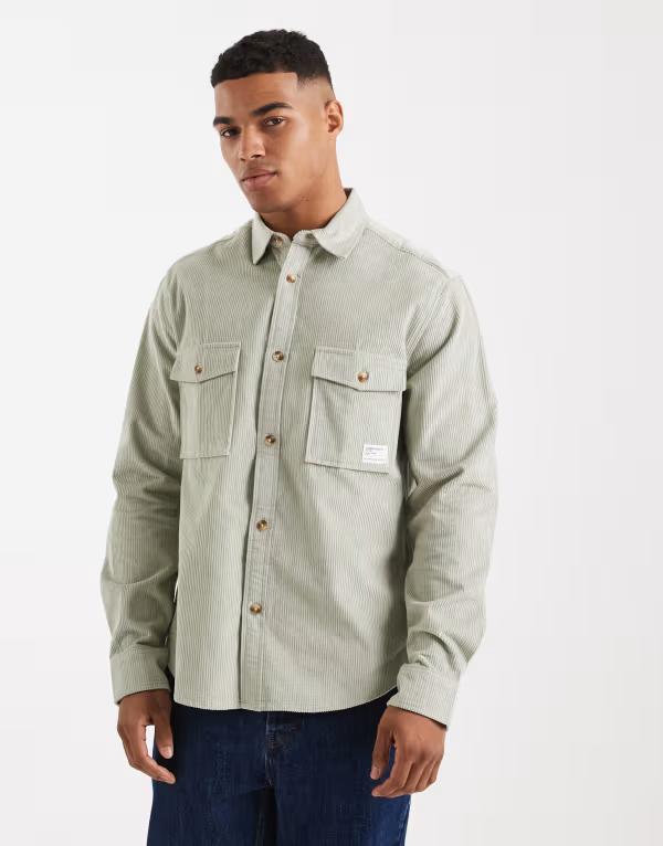 エイソス メンズ トップス プルオーバー コール天 ASOS DESIGN corduroy overshirt with workwear badge インチ sage GREEN 緑であること