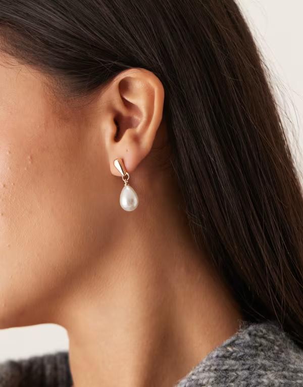 デザインビーロンドン レディース アクセサリー ピアス・イヤリング ミニ DesignB London minimal pearl drop earrings GOLD ゴールド