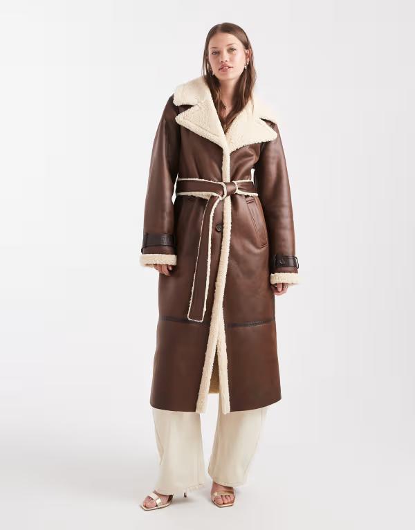 ミスセルフフリッジ レディース アウター 厚地の外套 スエードクロス Misselfridge suedette borg belted wrap coat インチ chocolate 黒茶