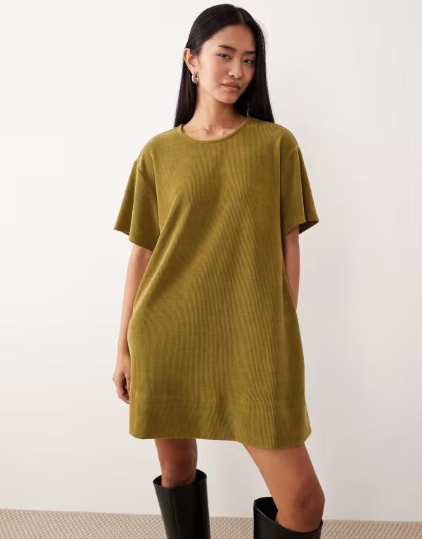 エイソス レディース トップス ワンピース ミニ ASOS DESIGN cord short sleeve shift mini dress with pockets OPULENT GREEN グリーン