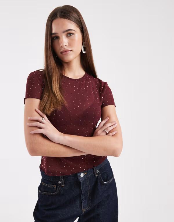 エイソス レディース トップス シャツ メッシュ ASOS DESIGN textured meshotfix lettuce hem baby tee Burgundy バーガンディ｜ReVida 店