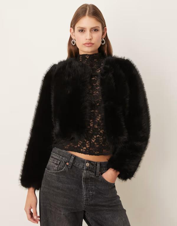 マンゴ レディース アウター 上衣・上衣 クロップド Mango collarless cropped faux fur jacket Black 黒いこと レディースファッション-コート・ジャケット