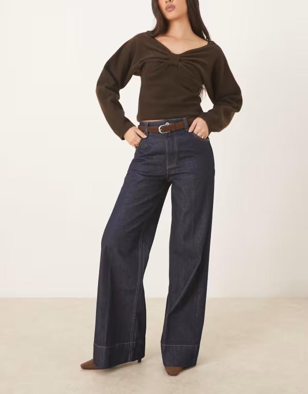 エイソス レディース ボトムス デニムパンツ ワイドレッグ ジーンズ ASOS DESIGN wide leg jeans with crease front and belt in rinse