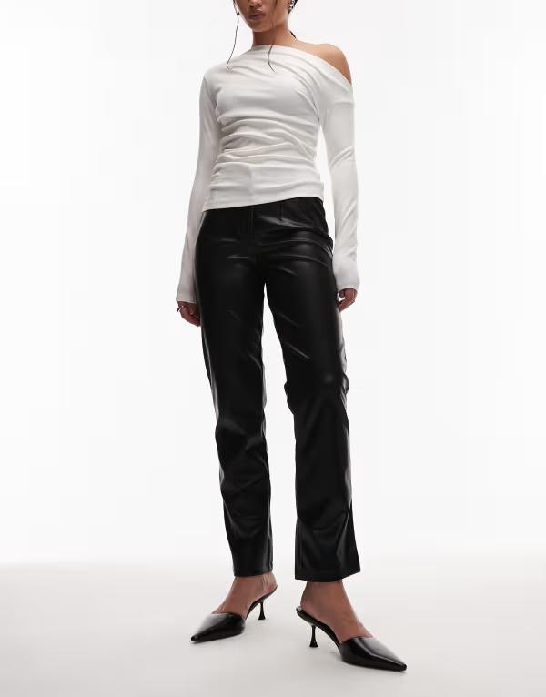 エイソス レディース ボトムス カジュアルパンツ ストレート レザー ASOS DESIGN leather look straight leg pants Black ブラック