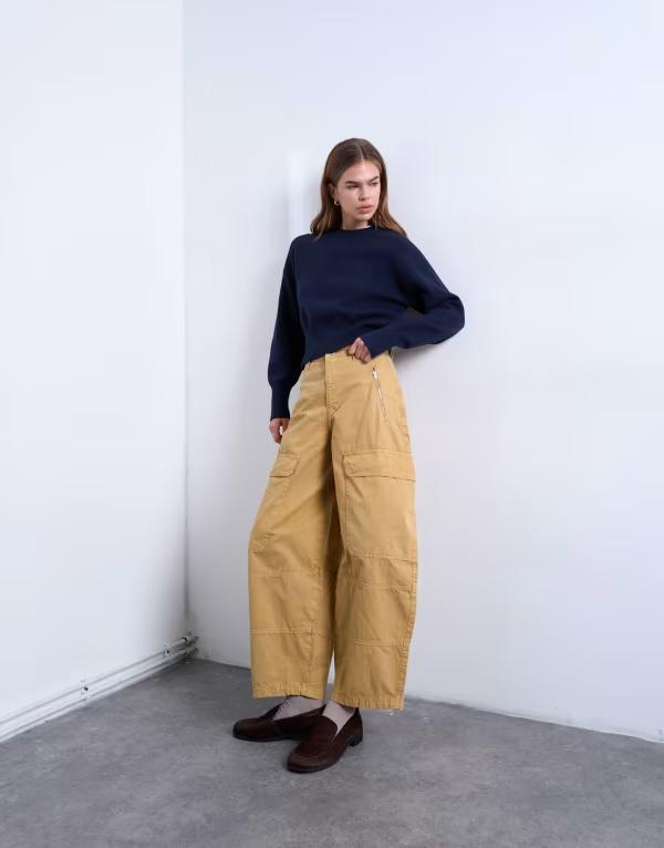 トップショップ レディース ボトムス カジュアルパンツ カーゴパンツ Topshop balloon cargo pants with zip and pocket details in camel キャメル|ReVida 店