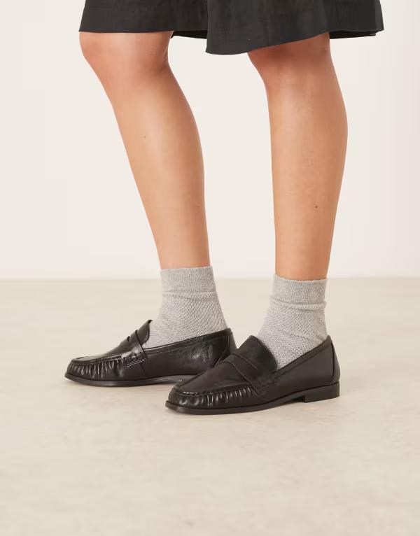 エイソス レディース シューズ スリッポン・ローファー ギャザー ASOS DESIGN Wide Fit Minnie ruchedetailoafer Black ブラック