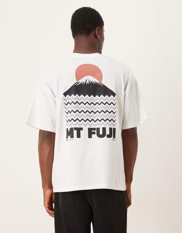 セレクテッドオム メンズ トップス Tシャツ プリント Selected Homme Selected oversized T-shirt with mount fuji backprint White ホワイト