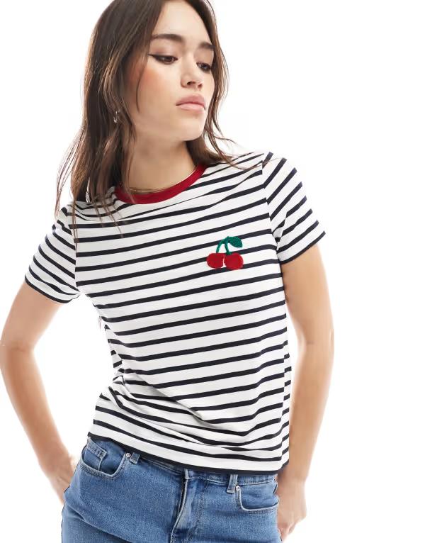 オンリー レディース トップス Tシャツ ONLY textured cherry detail t-shirt and white stripes Cloudancer stripes ストライプ