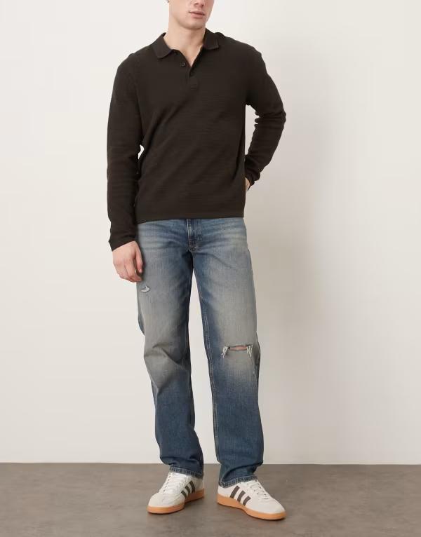 エイソス メンズ ボトムス ジーンズズボン下 引っ切り無い デニム ASOS DESIGN straight leg jeans インチ light wash blue with knee rips and tint Light blue wash 青色