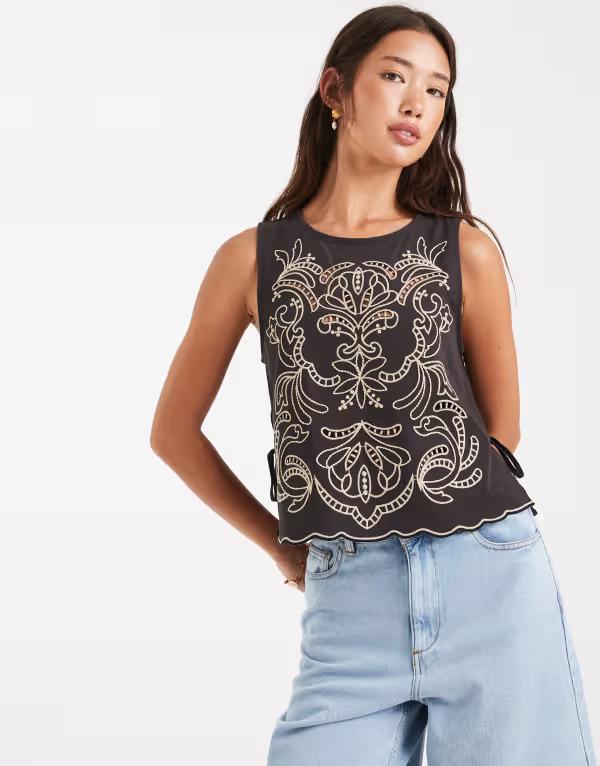 ミスセルフフリッジ レディース トップス タンクトップ Misselfridge cutwork tank top Black ブラック