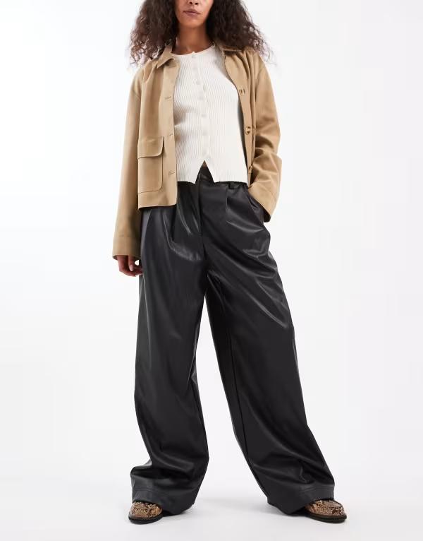ミスセルフフリッジ レディース ボトムス カジュアルパンツ ワイドレッグ レザー フェイクレザー Misselfridge faux leather wide leg pants Black ブラック