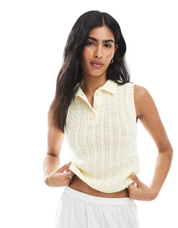 エイソス レディース トップス タンクトップ ポロシャツ ニット ASOS DESIGN cable knit stitch polo top in ecru エクリュ｜ReVida 店