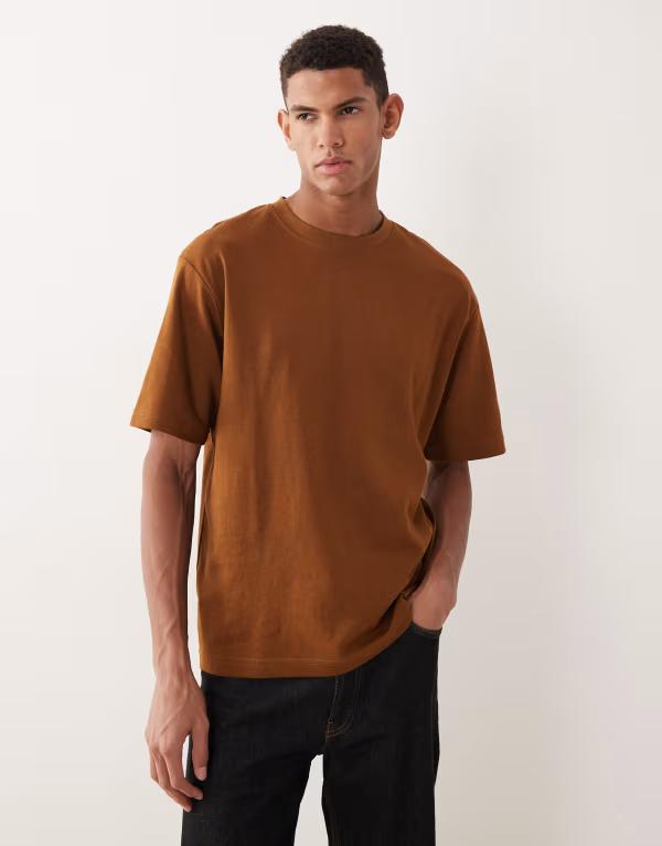 セレクティッド メンズ トップス Tシャツ コットン Selected 100% cotton oversized t-shirt Monks robe ブラウン
