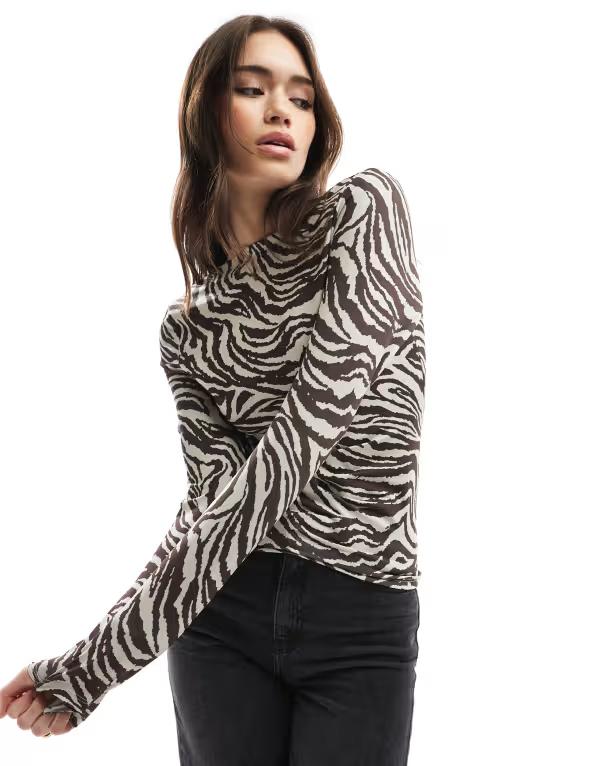 オンリー レディース トップス タンクトップリント ONLY 2-ways long sleeves top in zebra print WHITE ホワイト
