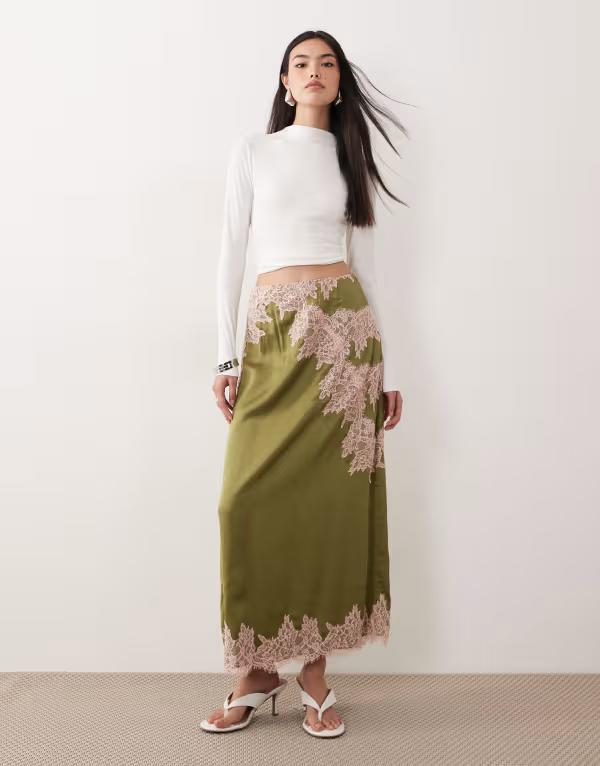 ネバーフリードレスド レディース ボトムスカート レース Never Fully Dressed lace midaxi skirt GREEN グリーン