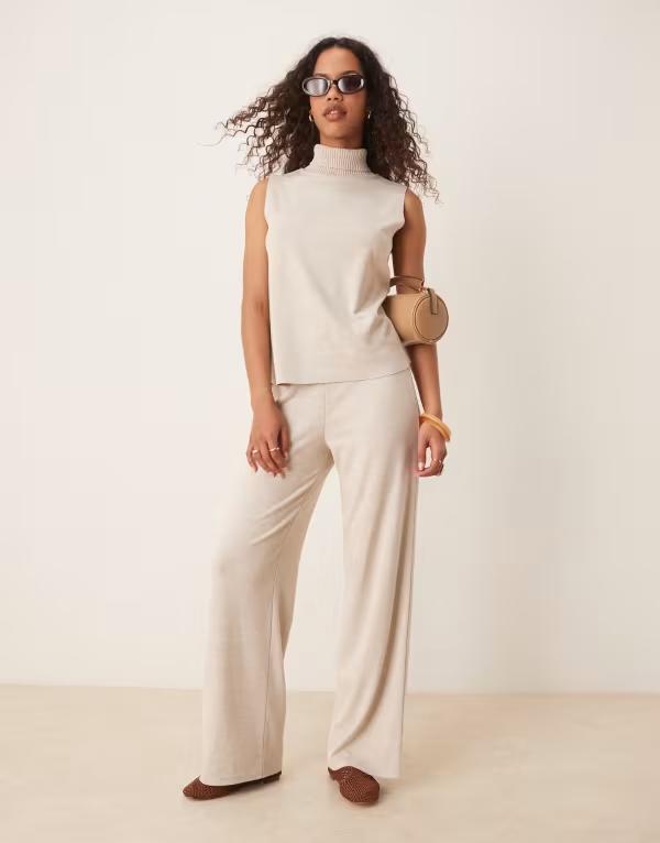 マンゴ レディース ボトムス カジュアルパンツ ニット Mango light weight knitted pant in light beige - part of a set Light beige ベージュ