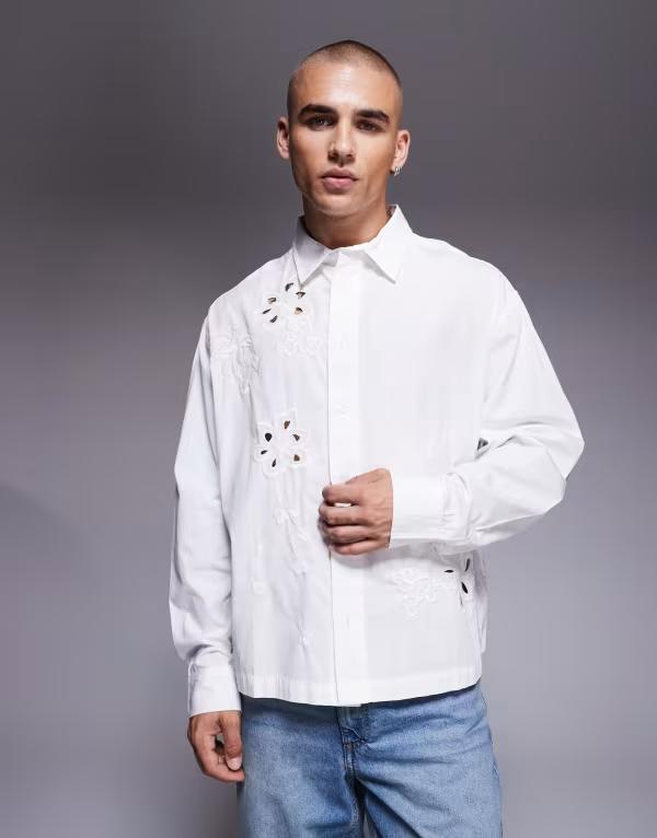 エイソス メンズ トップス シャツ ASOS DESIGN premium boxy oversized shirt with embroidery WHITE ホワイト
