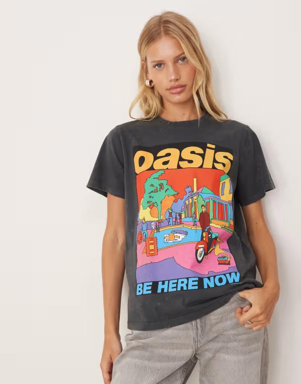 エイソス レディース トップス Tシャツ グラフィック ASOS DESIGN regular T-shirt with Oasis licensed graphic in washed charcoal チャコール